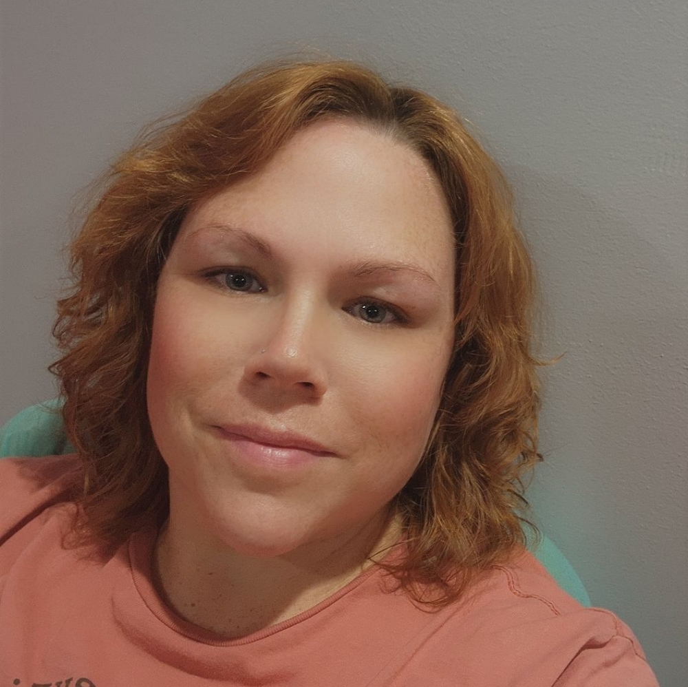 Meet your Posher, Crystal